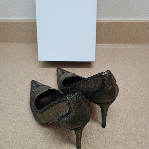 Charles David Pewter Suede Classic Pumps Sz 9M Heel Pointed Toe Glitter Stiletto - Picture 6 of 8